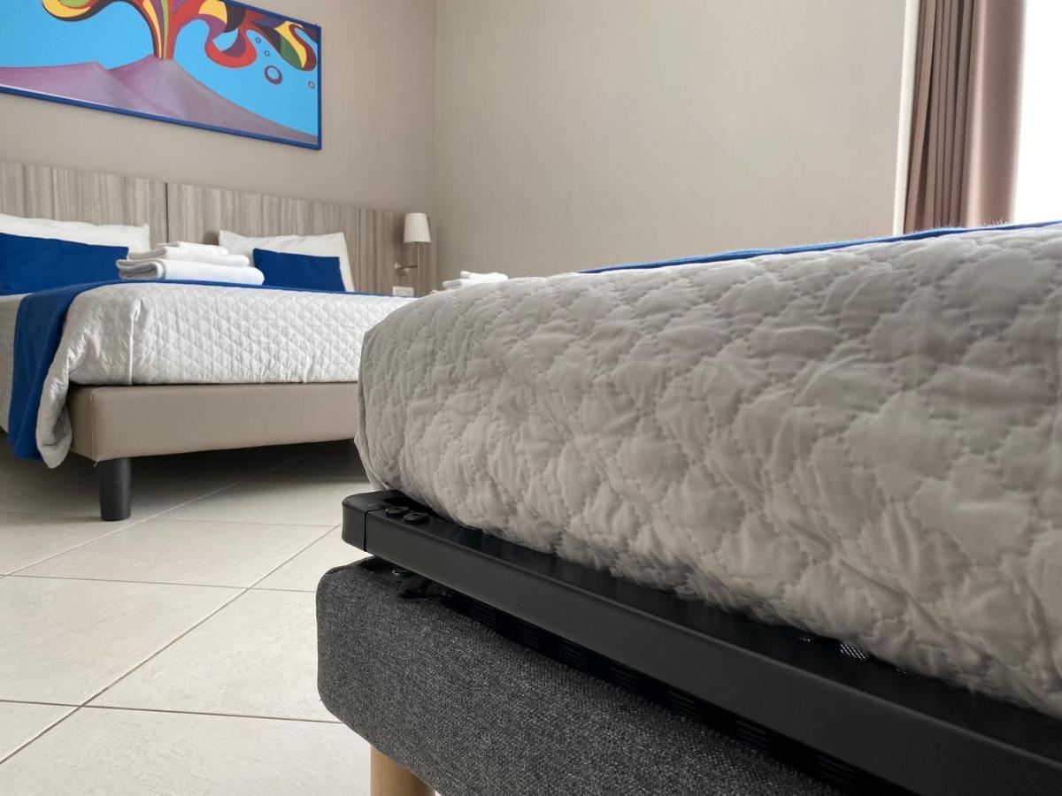 Art Suite Nel Cuore Di Napoli Εξωτερικό φωτογραφία