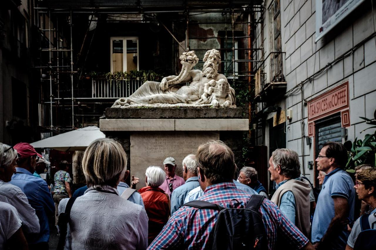Art Suite Nel Cuore Di Napoli Εξωτερικό φωτογραφία
