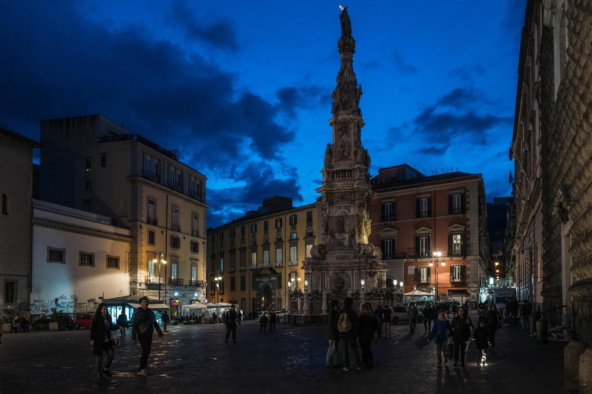 Art Suite Nel Cuore Di Napoli Εξωτερικό φωτογραφία