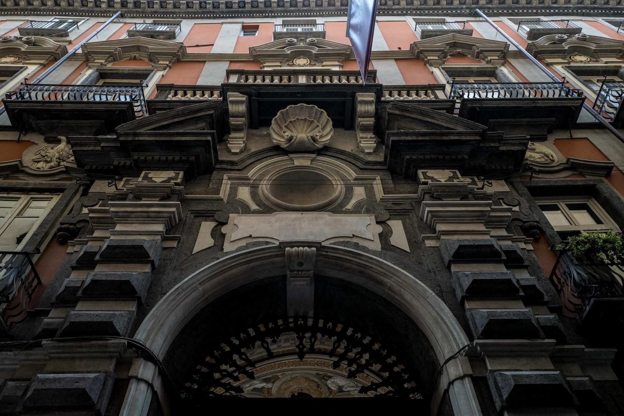 Art Suite Nel Cuore Di Napoli Εξωτερικό φωτογραφία